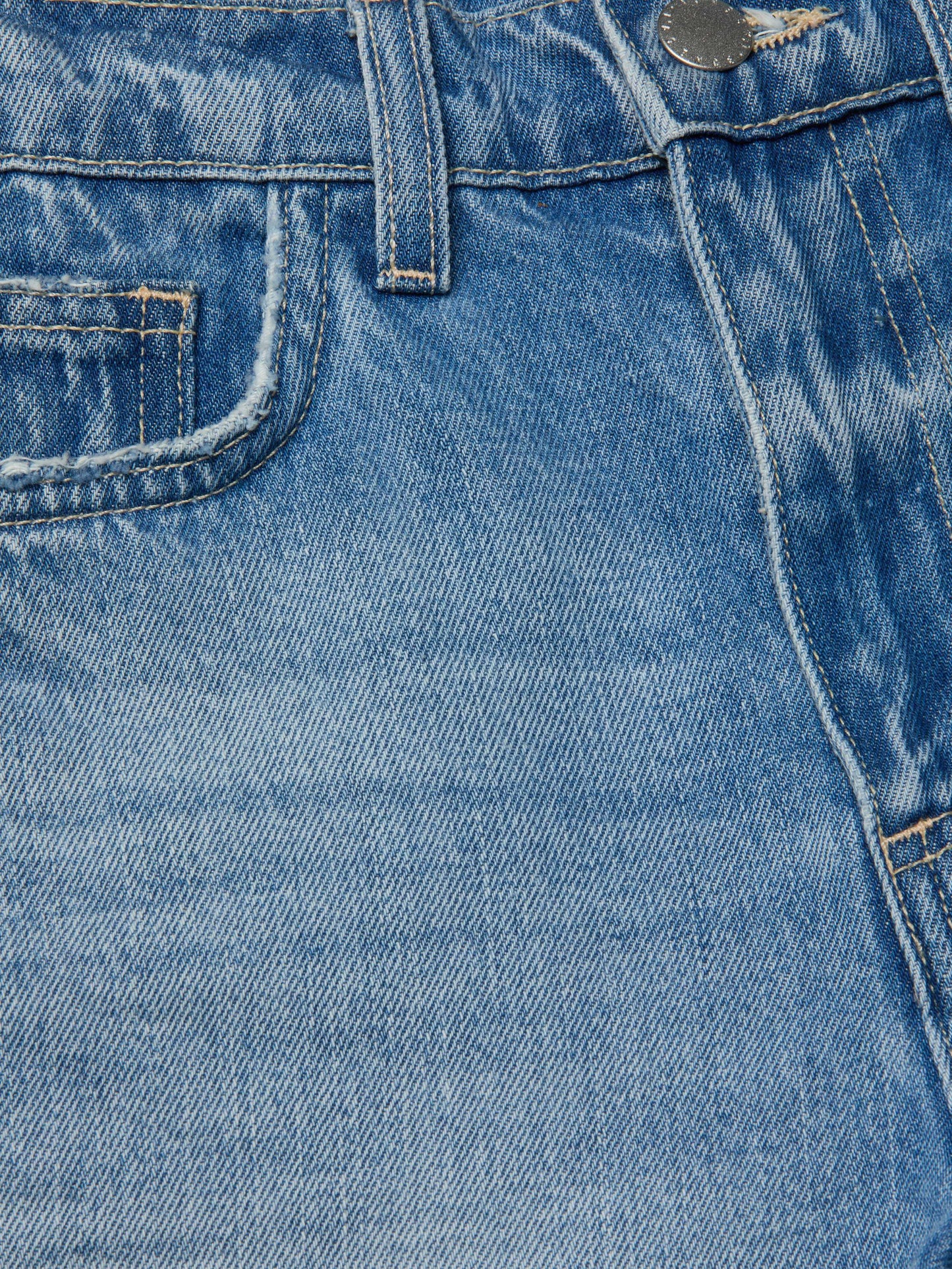 Jazzy Cuffed Denim Short