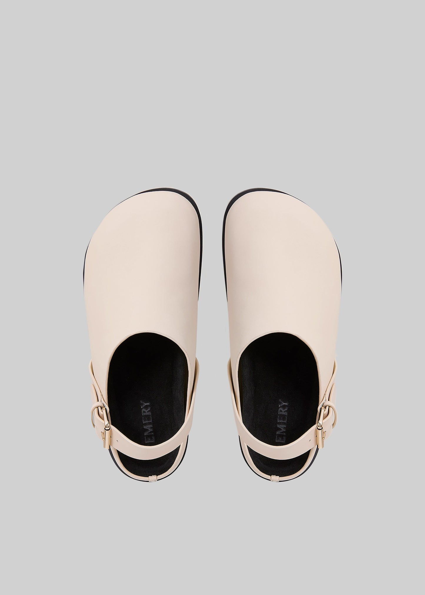 A.Emery Louis Clogs - Eggshell